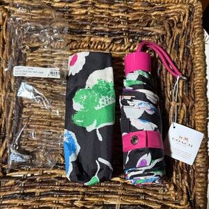 Coach Wildflower Mini Umbrella ☂️BNWT
